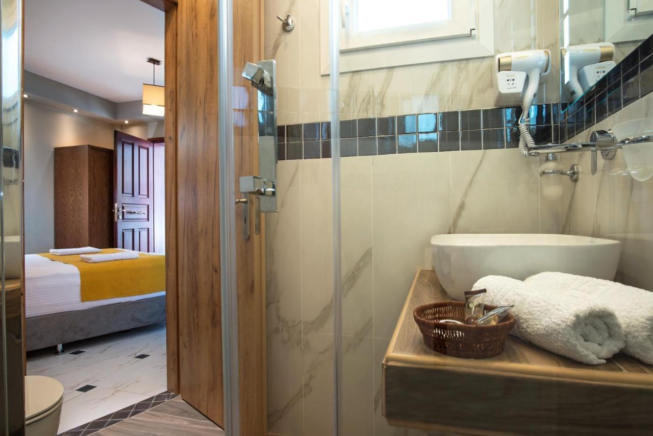 Angelica'S Deluxe Rooms In Adamas Экстерьер фото